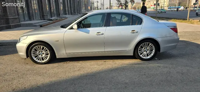 BMW 5 series 2005 · 2.5 AT