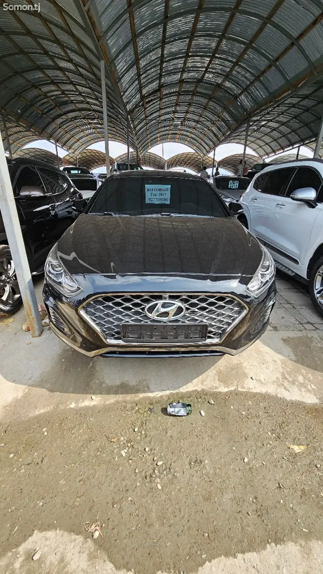 Hyundai Sonata 2017 · 2.0 AT