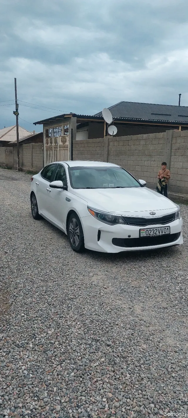 Kia Optima 2017 · 2.0 AT