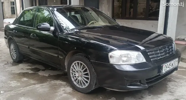 Kia K5 2002 · 1.8 AT