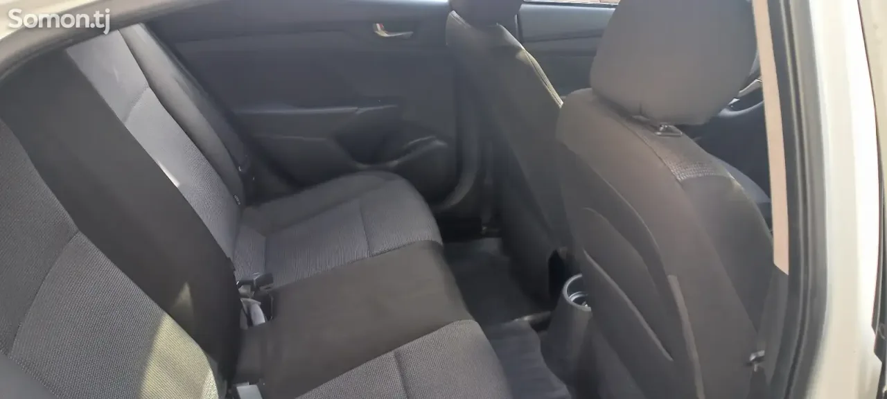 Hyundai Accent 2019 · 1.6 AT