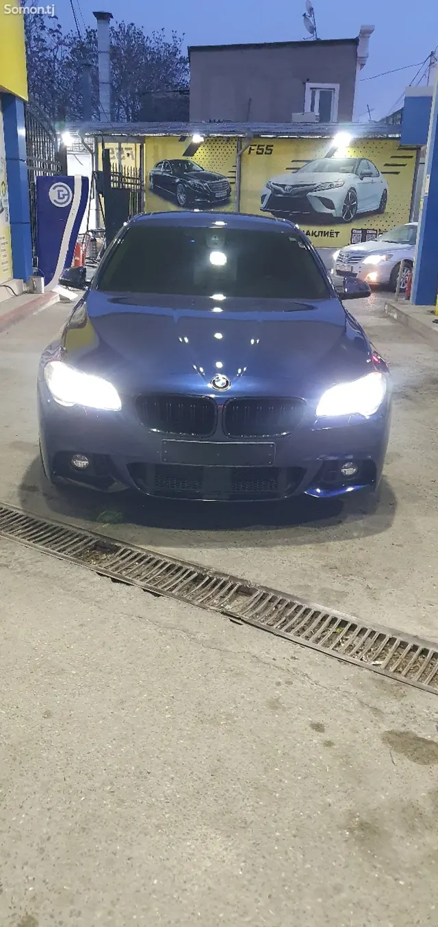 BMW 5 series 2016 · 2.0 AT