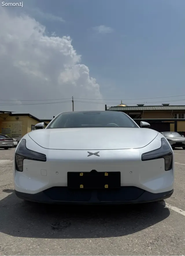 Xpeng P7 2026 · AT