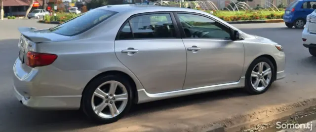 Toyota Corolla 2010 · 2.4 AT