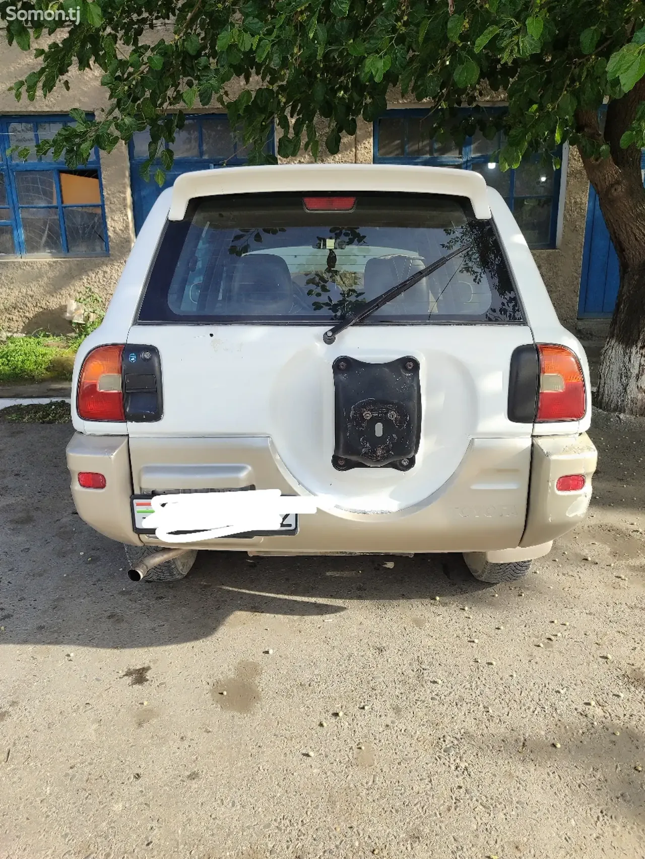 Toyota RAV 4 1998 · 2.0 AT