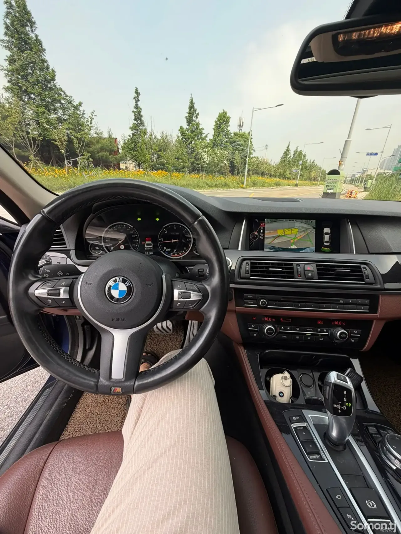 BMW 5 series 2016 · 2.0 AT
