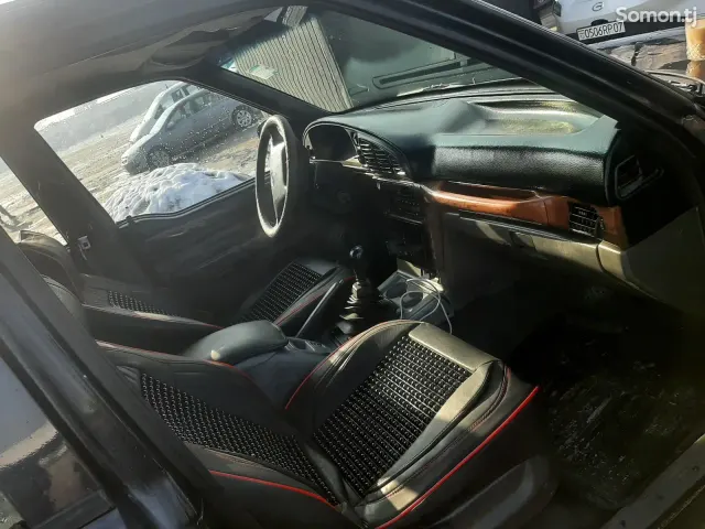 Ssang Yong Musso 2000 · 2.8 MT