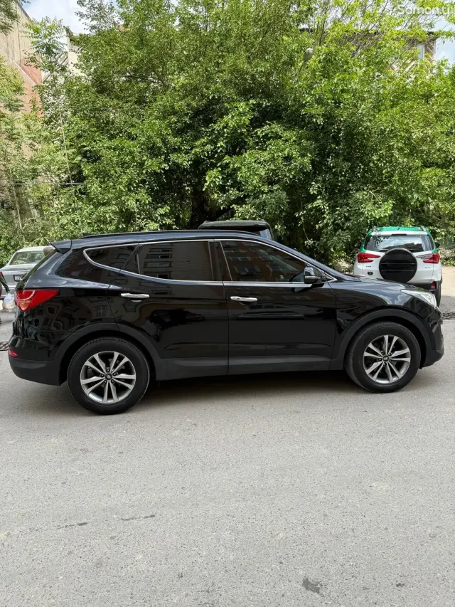 Hyundai Santa Fe 2014 · 2.0 AT
