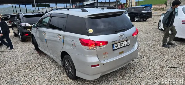 Toyota Wish 2010 · 1.8 AT