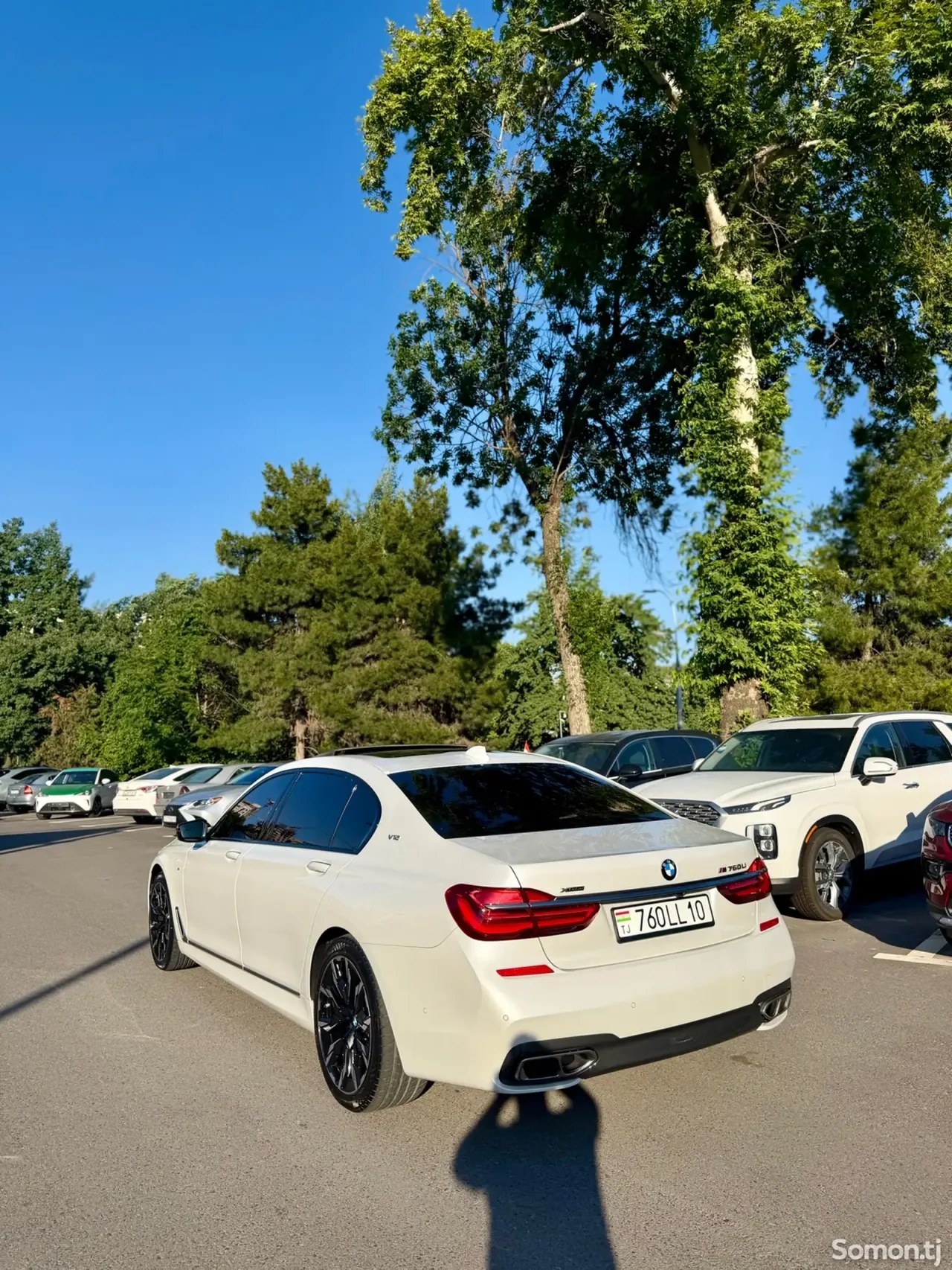 BMW 7 series 2018 · 6.5 AT
