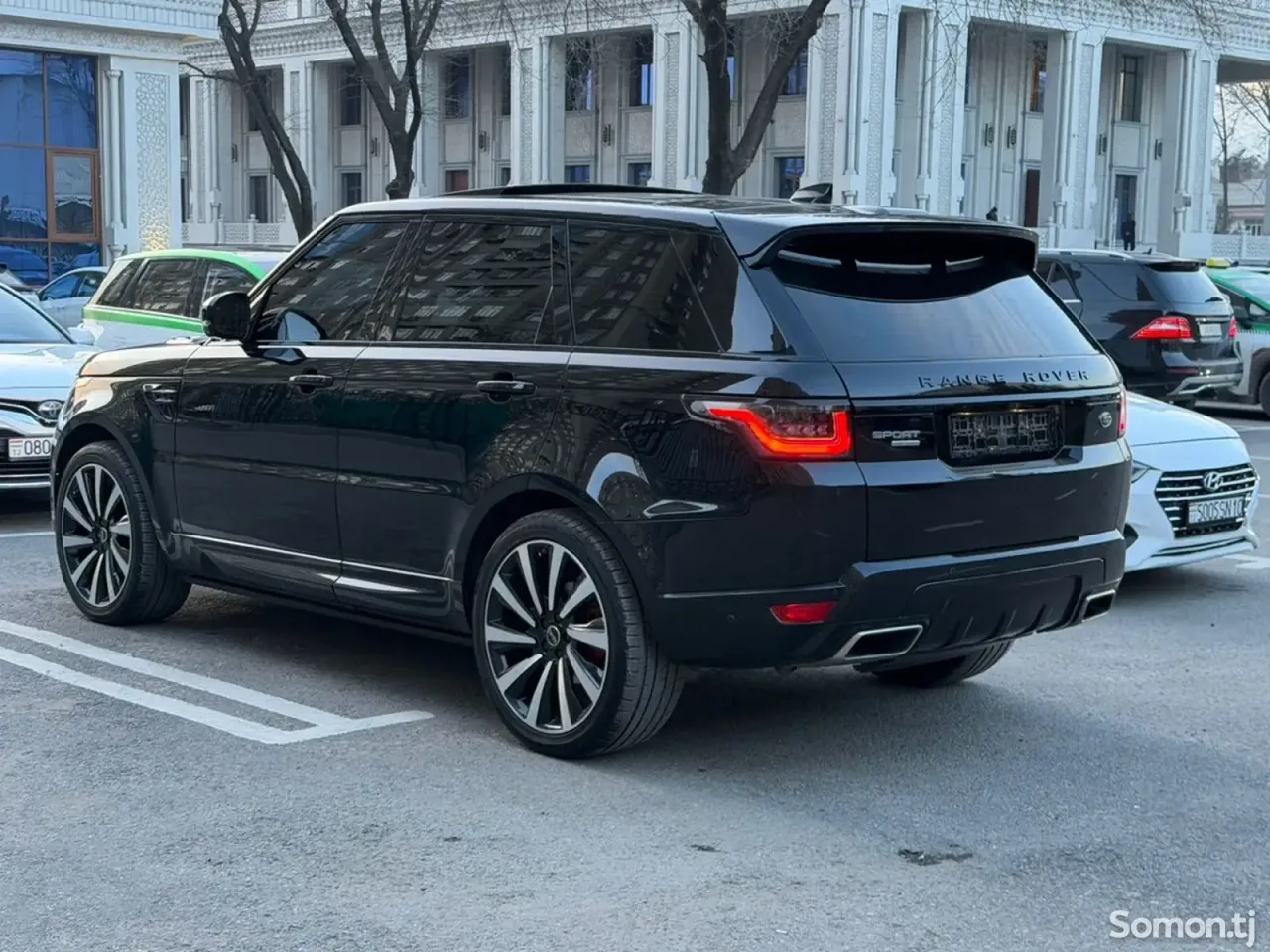 Land Rover Range Rover Sport 2018 · 3.0 AT