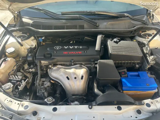 Toyota Camry 2008 · 2.4 AT