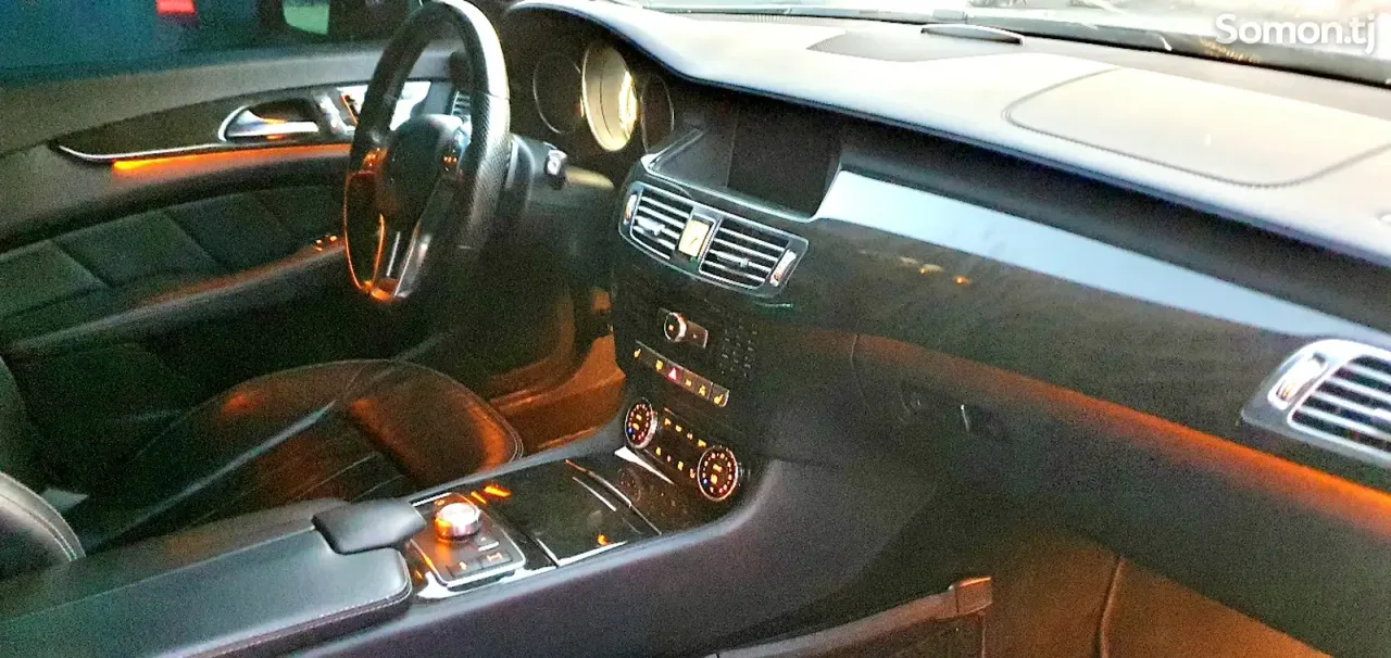 Mercedes-Benz CLS class 2015 · 3.5 AT