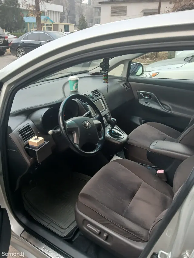 Toyota Mark X ZiO 2007 · 2.4 AT