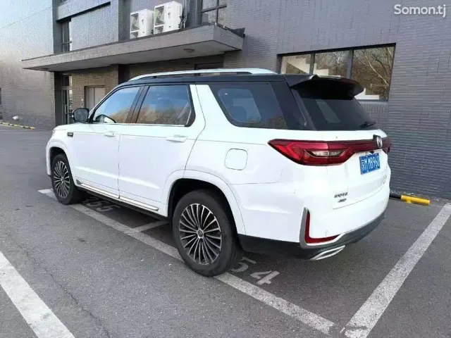 Changan CS95 2019 · 2.0 AT