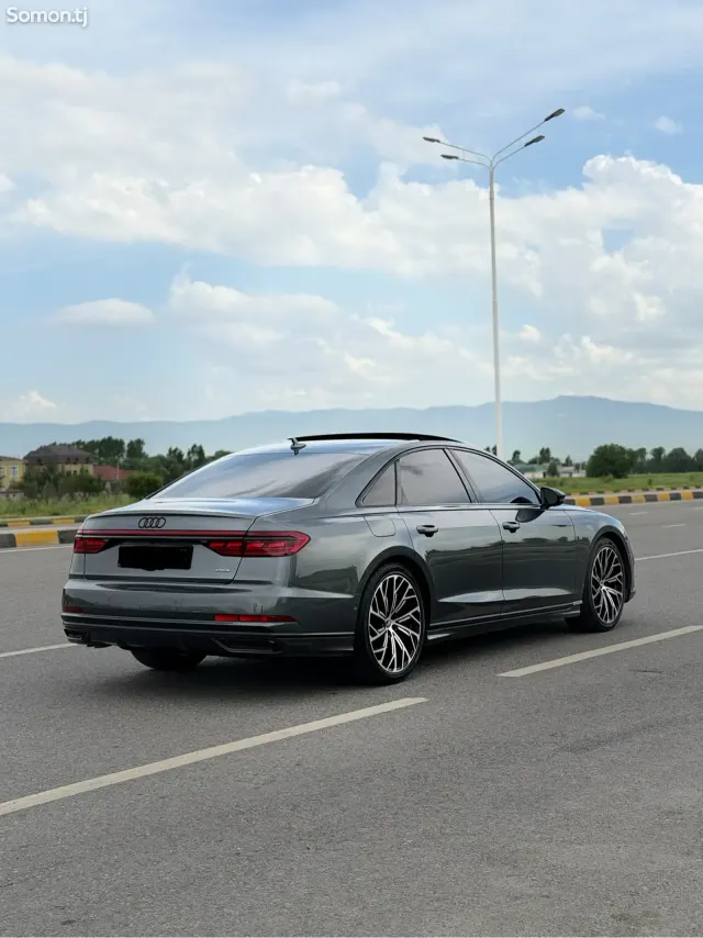 Audi A8 2020 · 3.0 AT