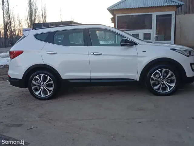 Hyundai Santa Fe 2014 · 2.0 AT