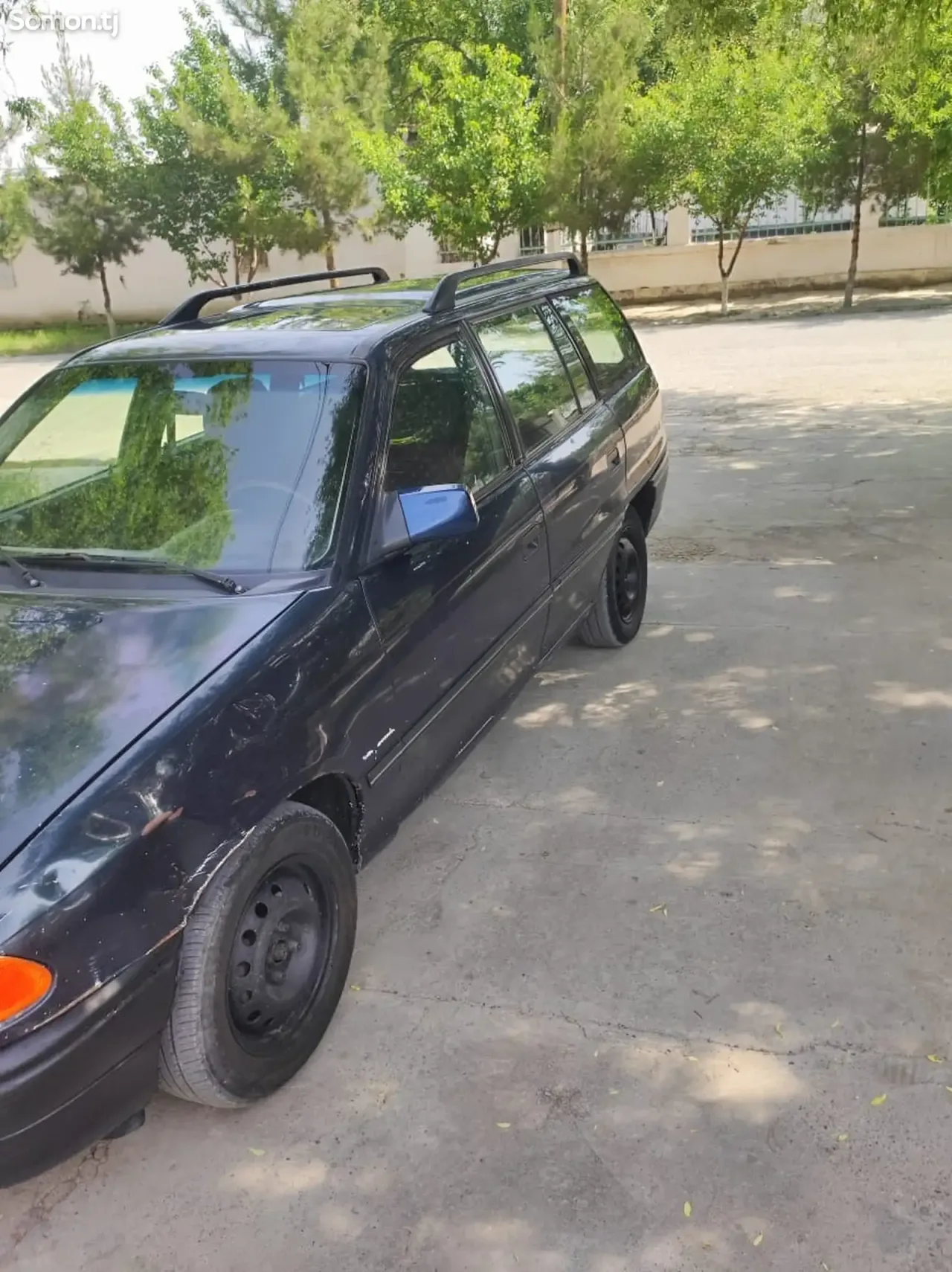 Opel Astra F 1994 · 1.6 MT