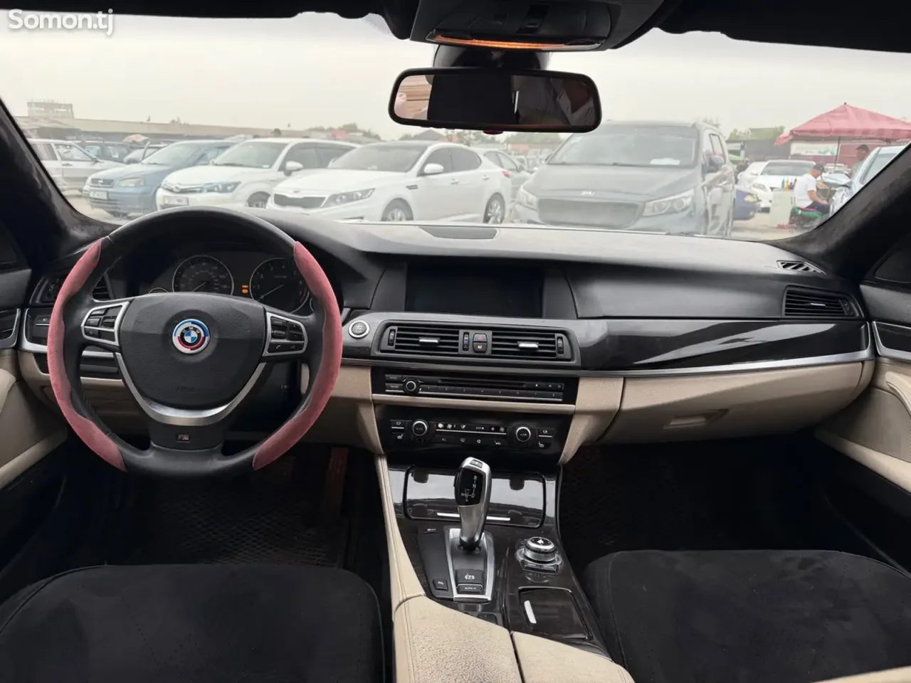 BMW M5 2010 · 3.0 AT