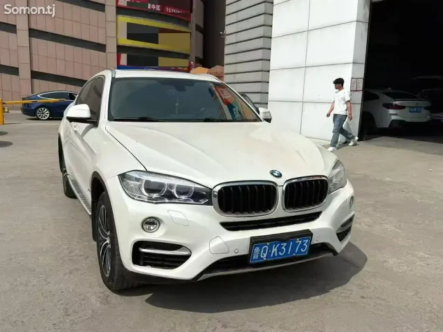 BMW X6 2016 · AT