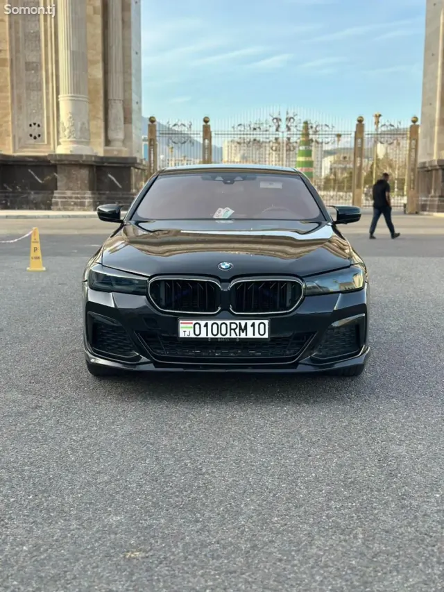 BMW 5 series 2019 · 2.0 AT