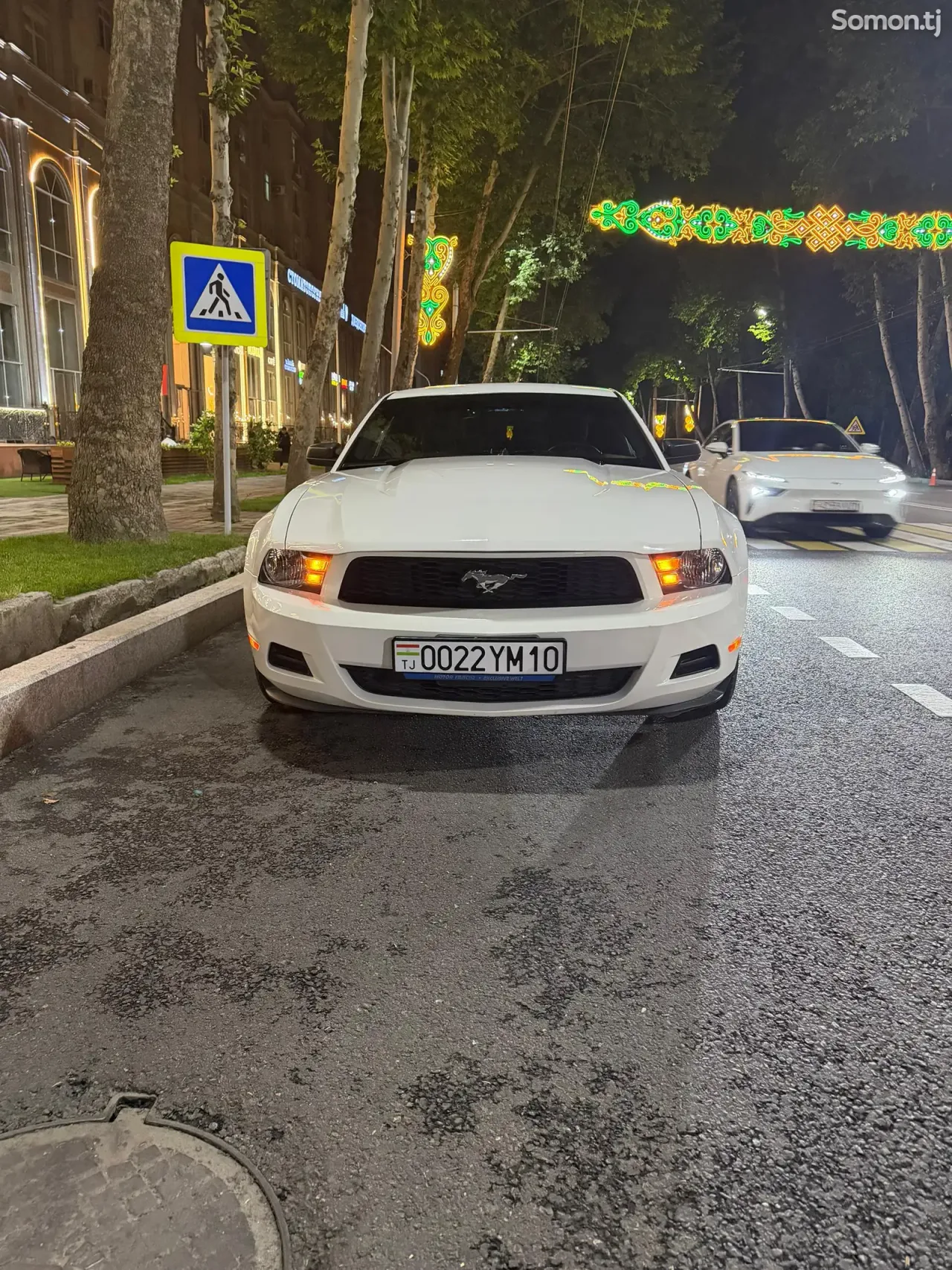 Ford Mustang 2011 · 2.8 AT