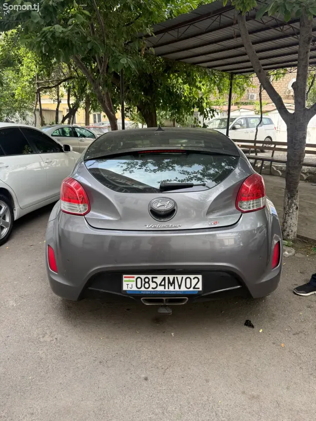 Hyundai Veloster 2011 · 1.6 AT