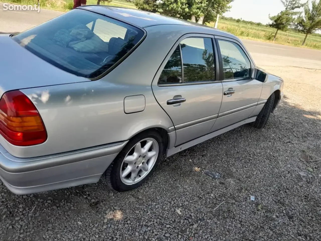 Mercedes-Benz C class 1995 · 2.0 MT