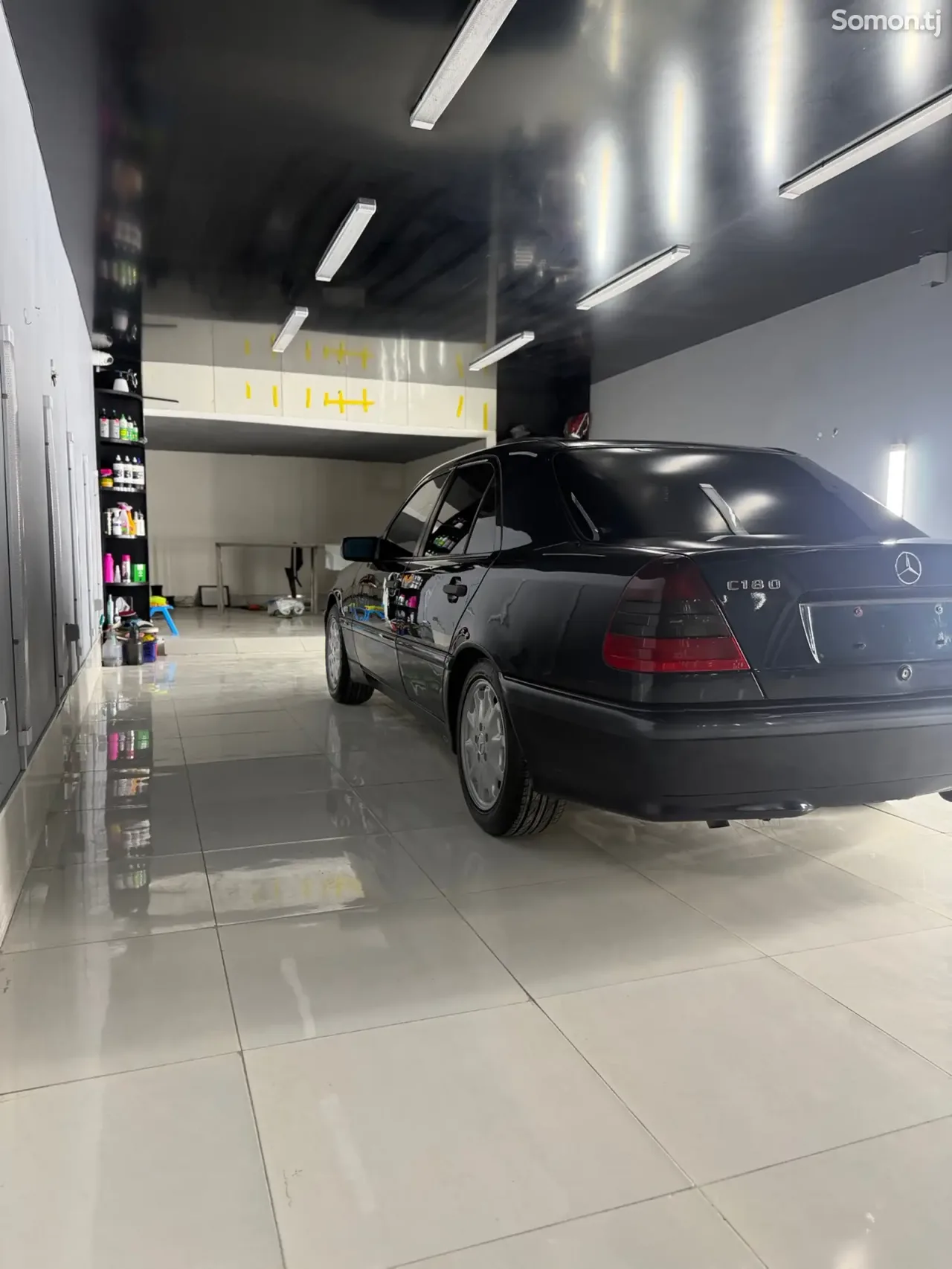Mercedes-Benz C class 2000 · 1.8 MT