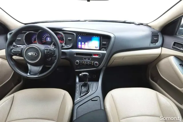 Kia K5 2016 · 1.8 AT