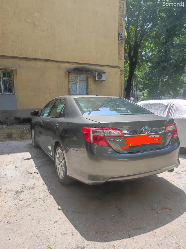 Toyota Camry 2014 · 2.5 AT