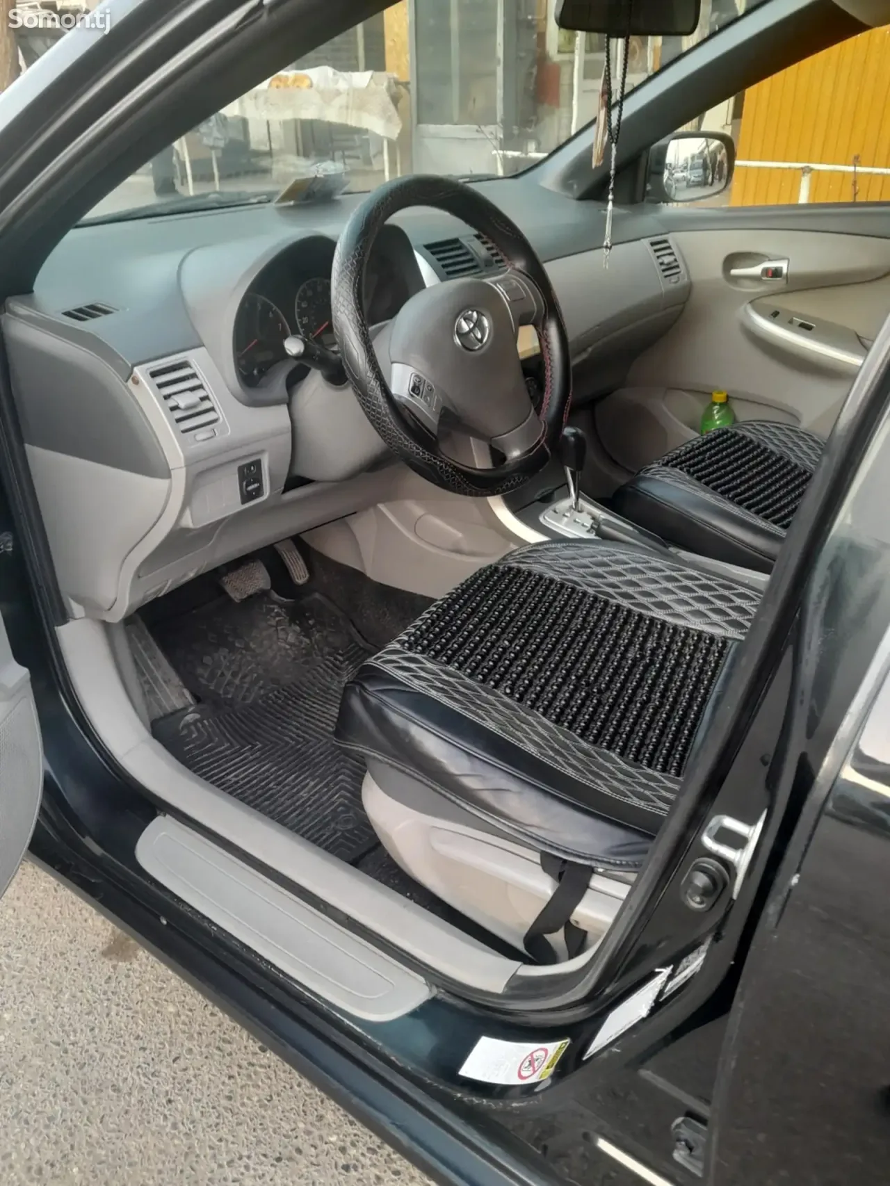 Toyota Corolla 2009 · 1.8 AT