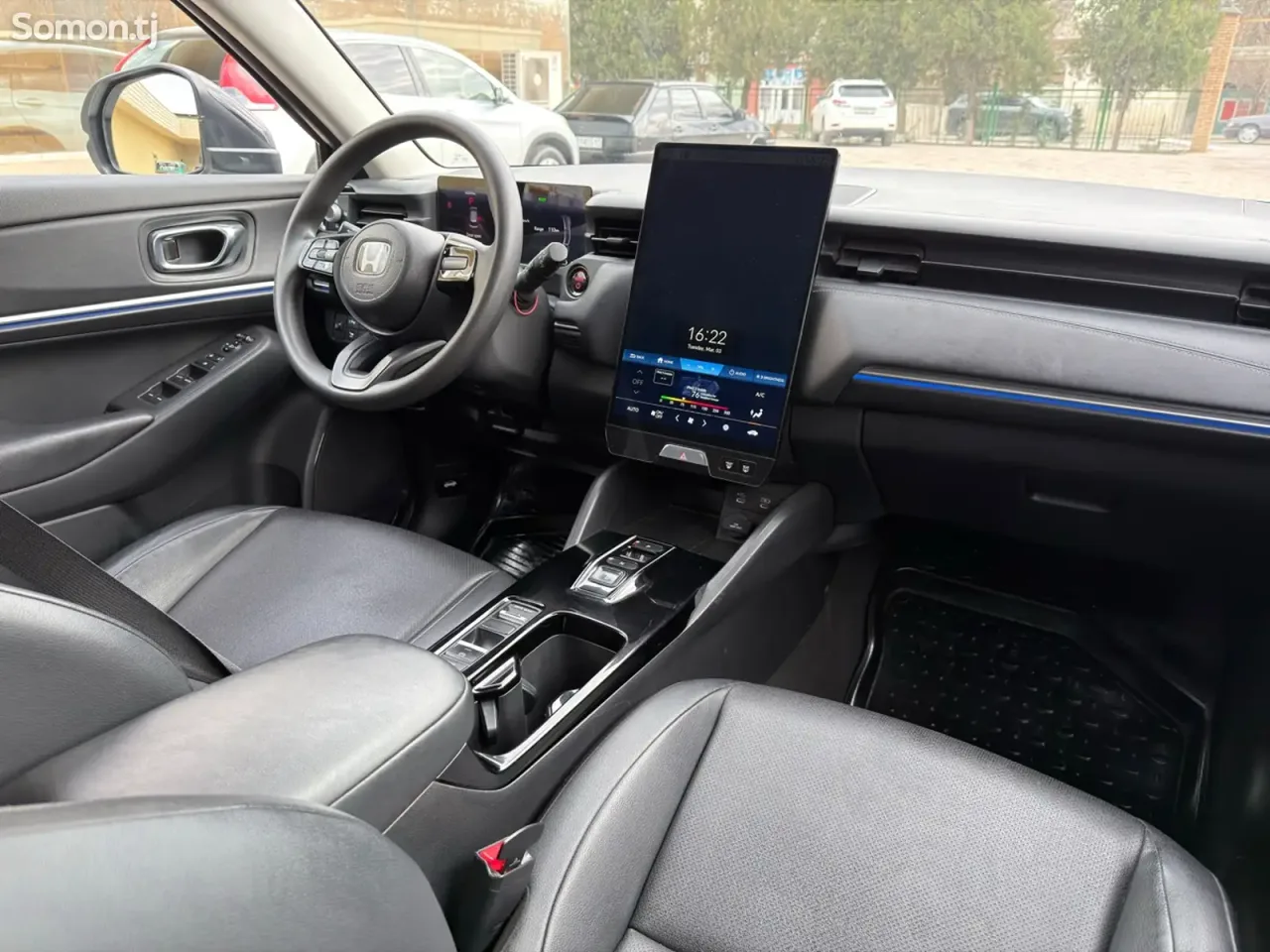 Honda eNP2 2023 · 2.0 AT