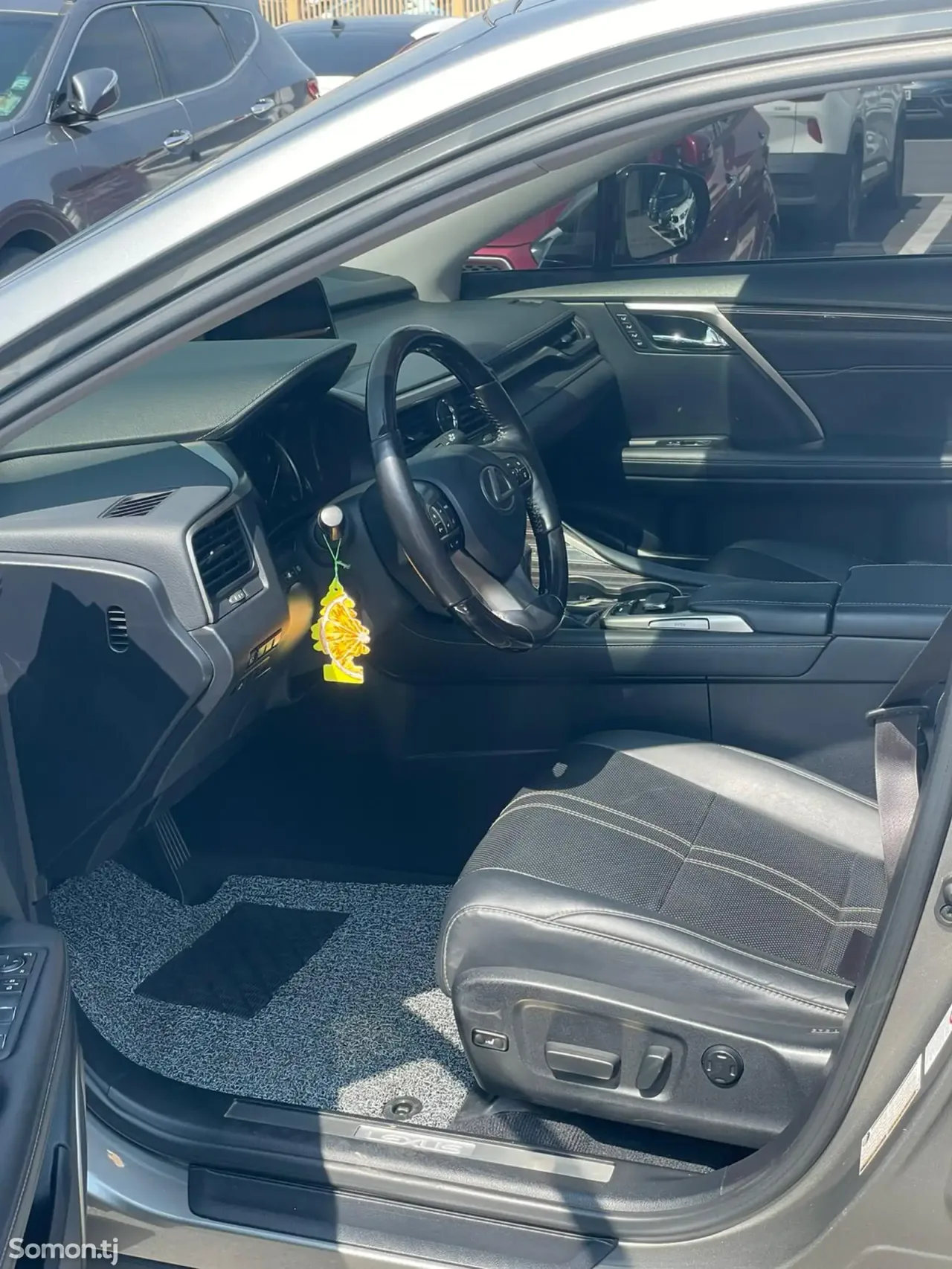 Lexus RX series 2018 · 4.5 AT