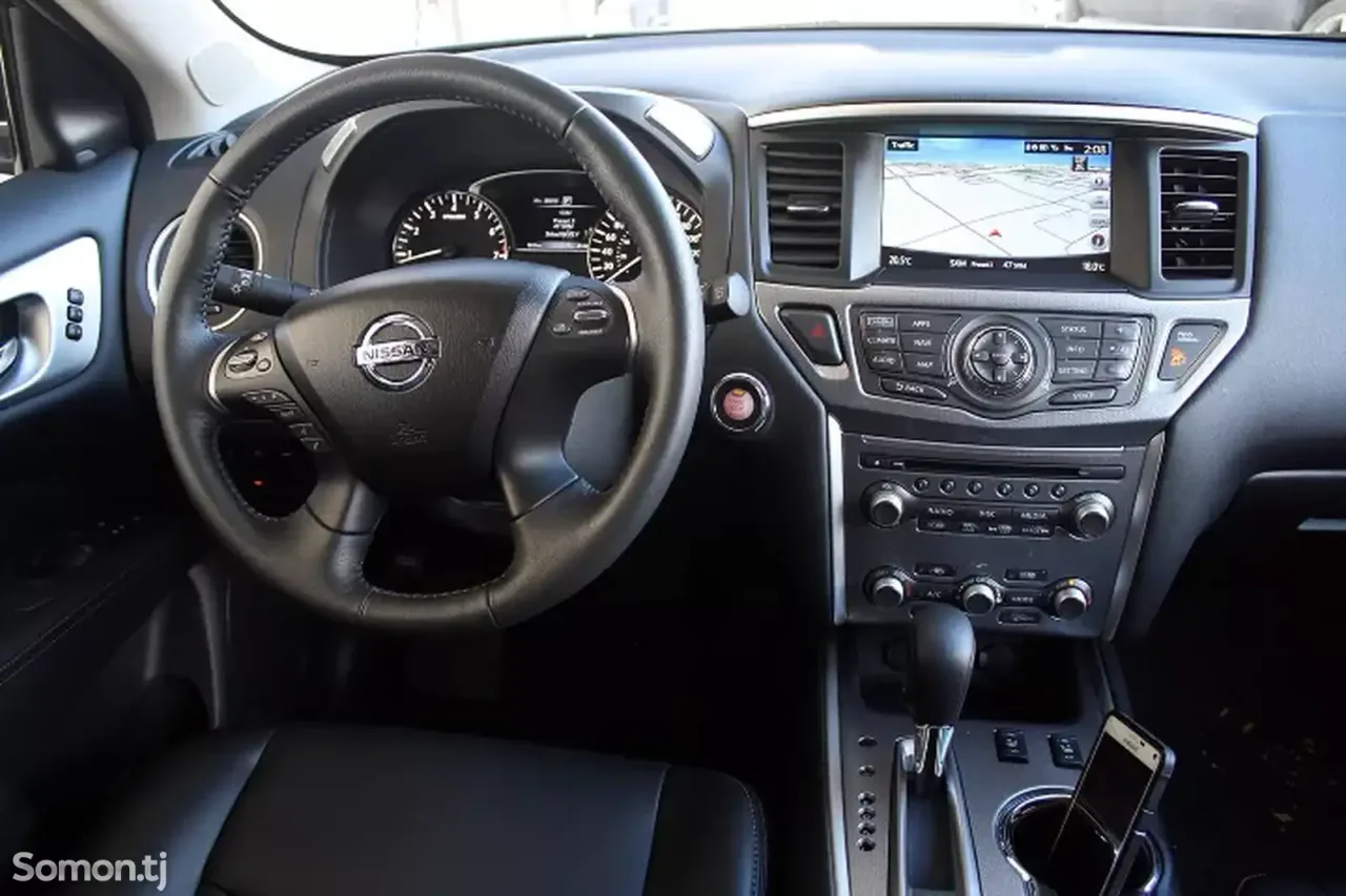 Nissan Pathfinder 2017 · 3.5 AT