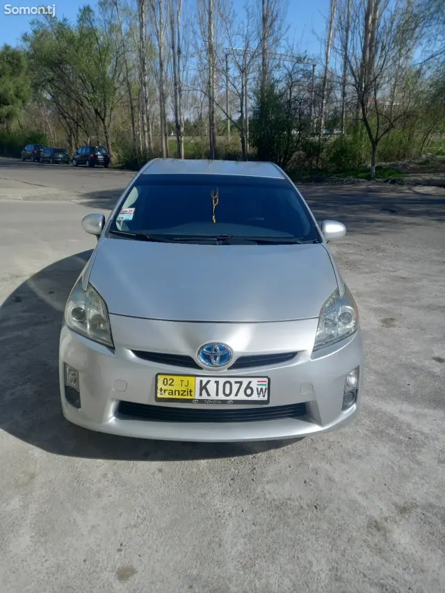 Toyota Prius 2010 · 1.8 AT