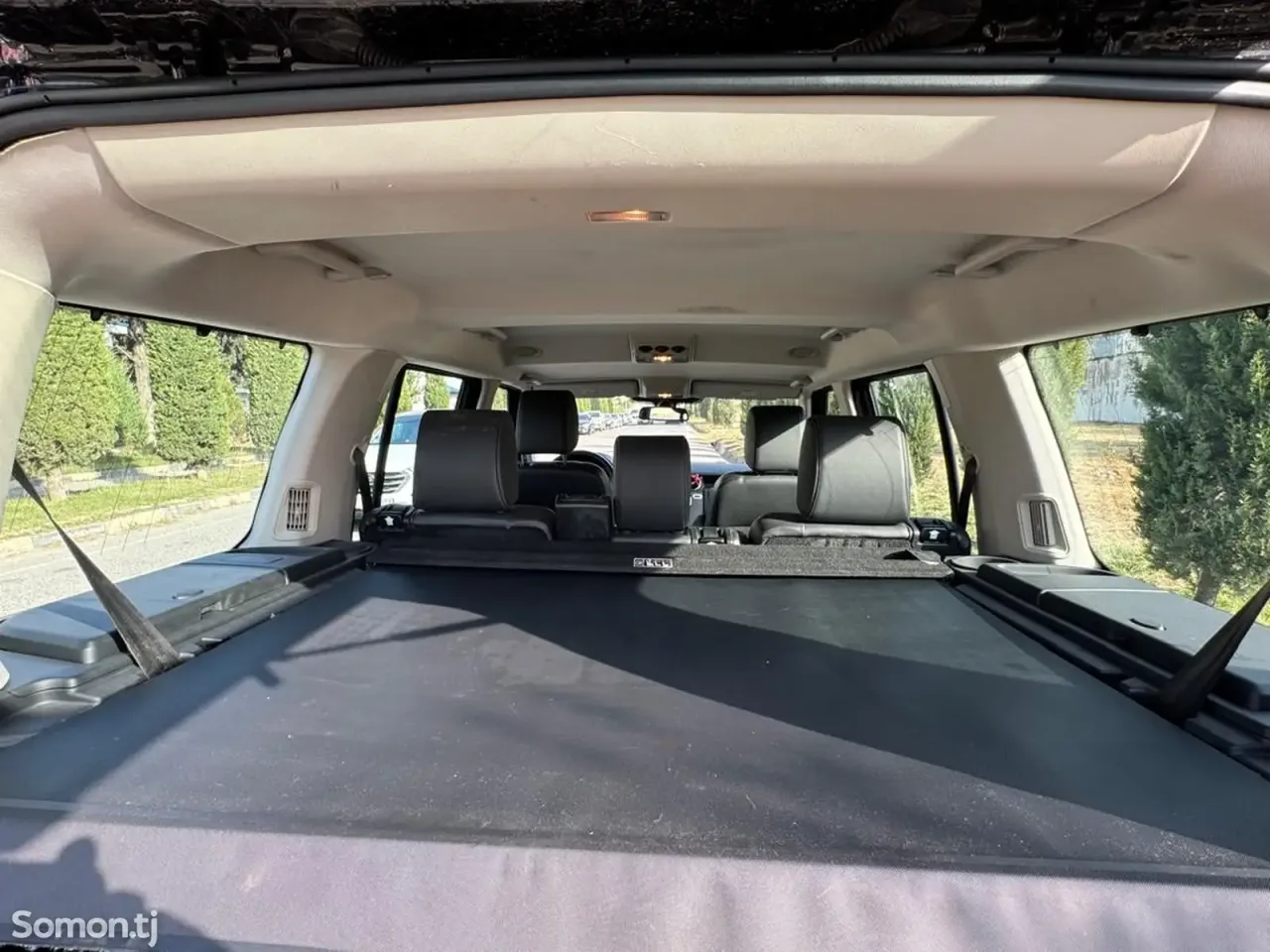 Land Rover Discovery 2015 · 3.0 AT