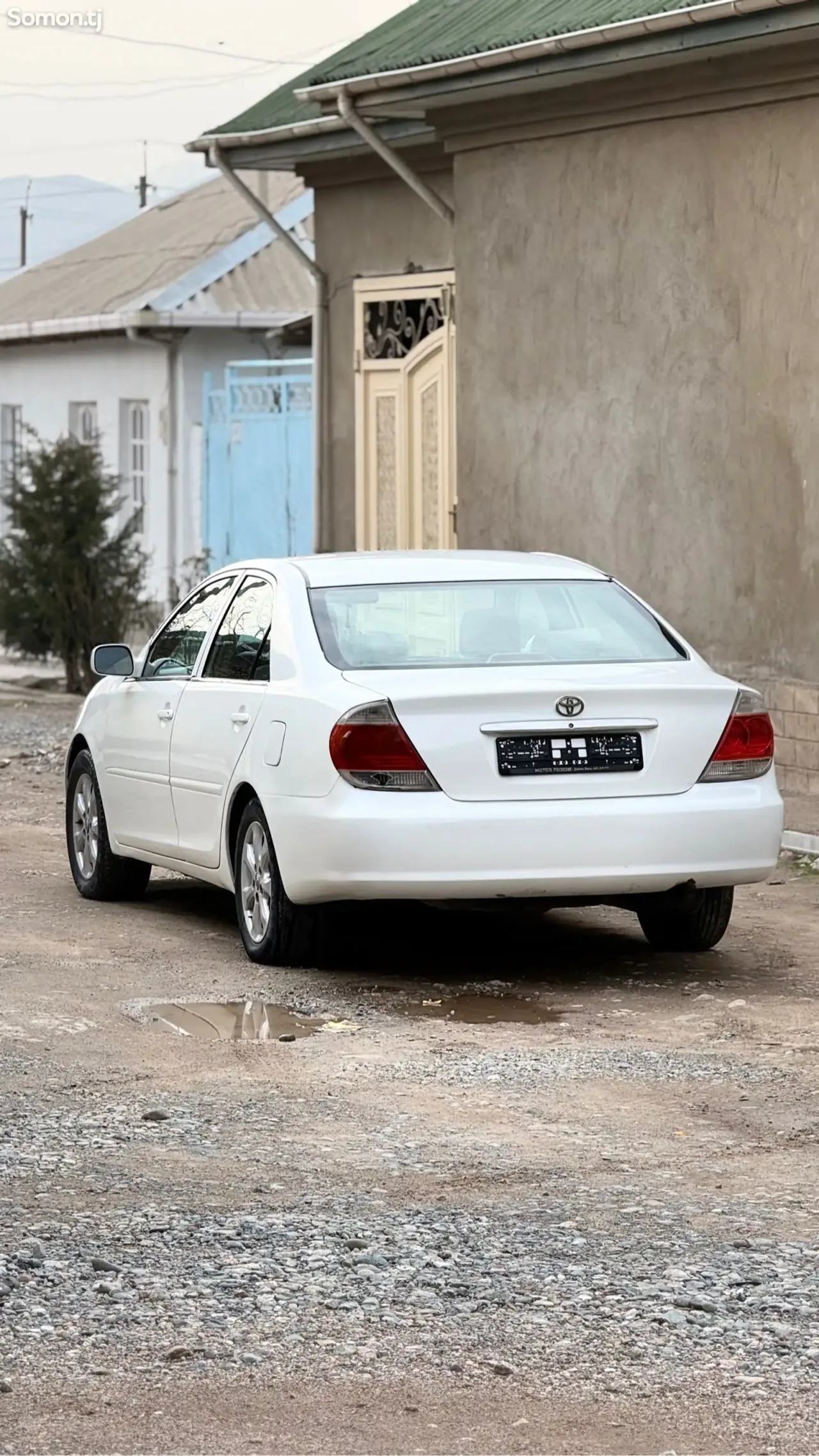 Toyota Camry 2002 · 2.4 AT