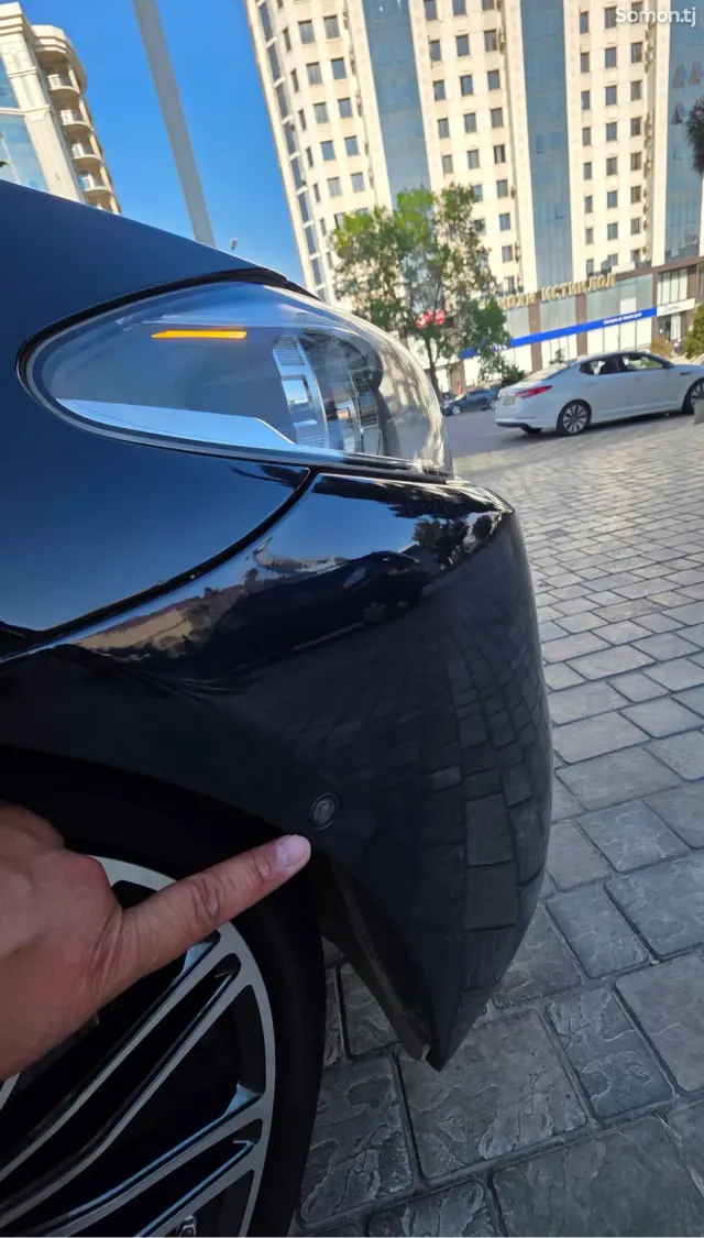 BMW 5 series 2016 · 2.0 AT