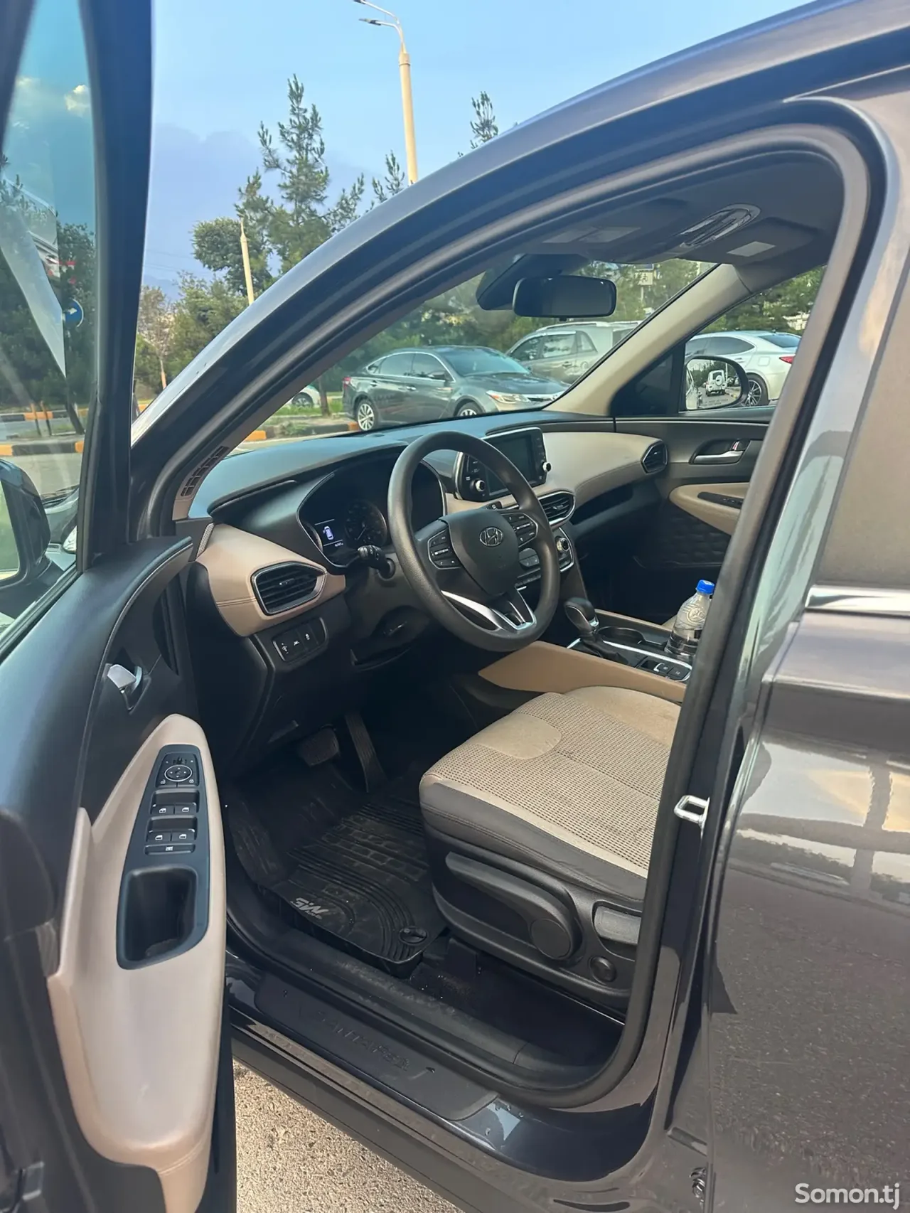 Hyundai Santa Fe 2020 · 2.4 AT