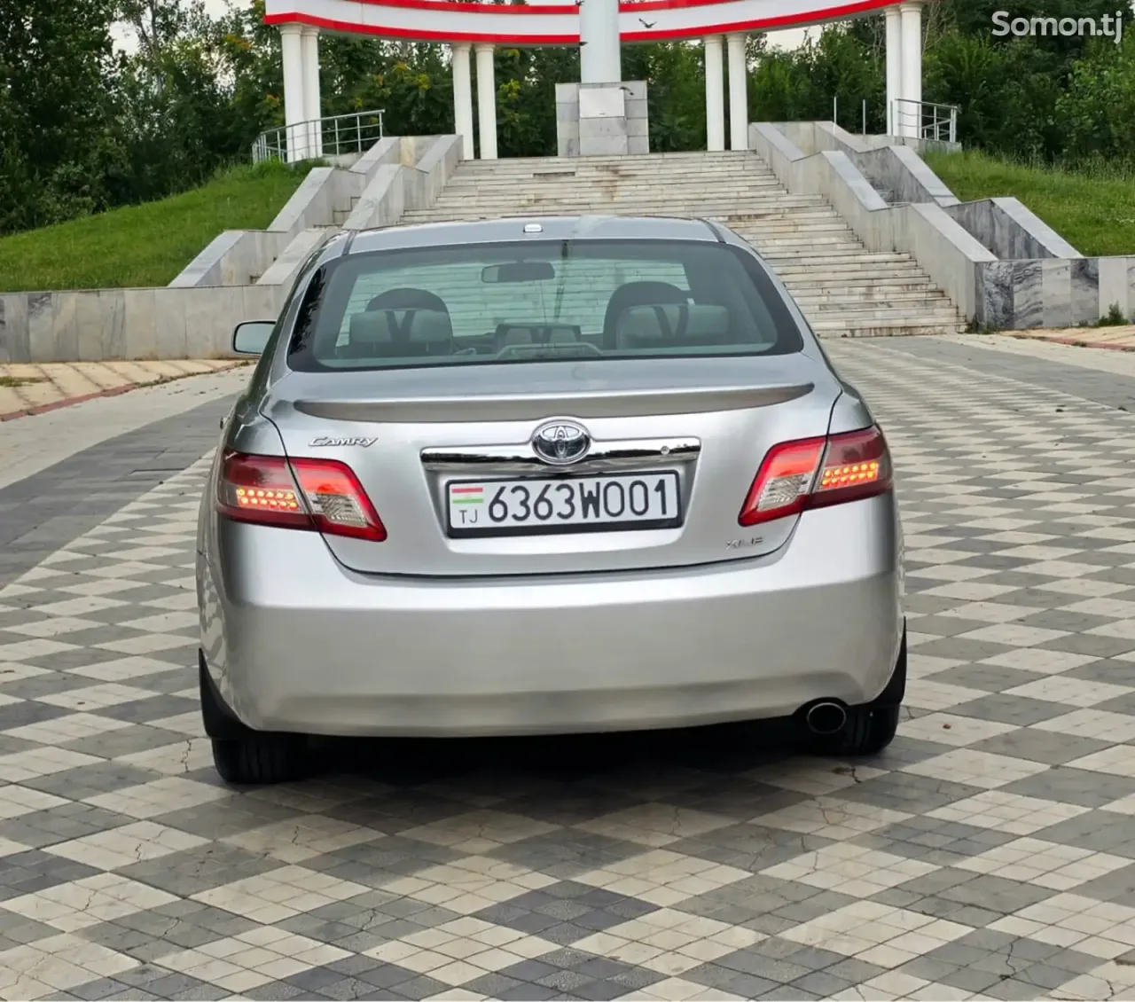 Toyota Camry 2011 · 2.5 AT