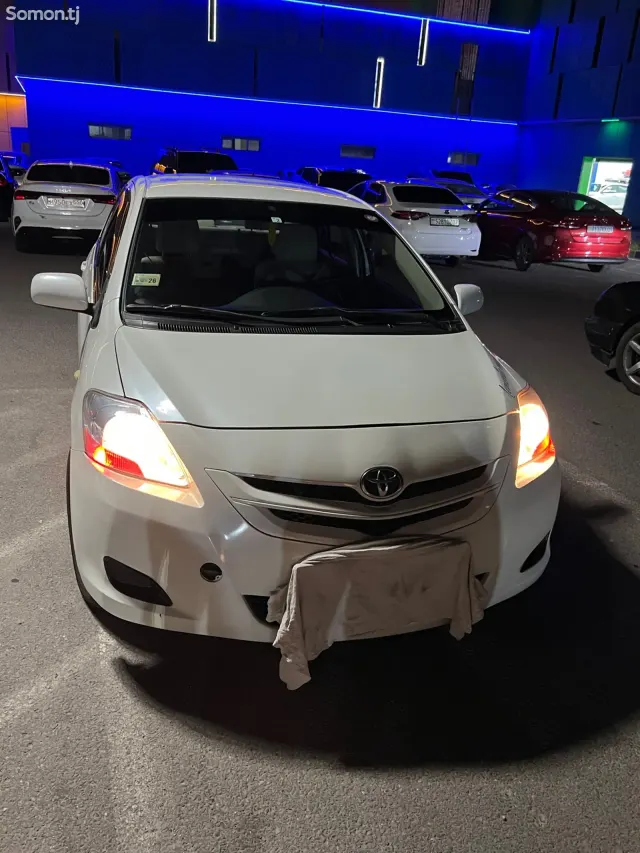 Toyota Belta 2008 · 1.3 AT
