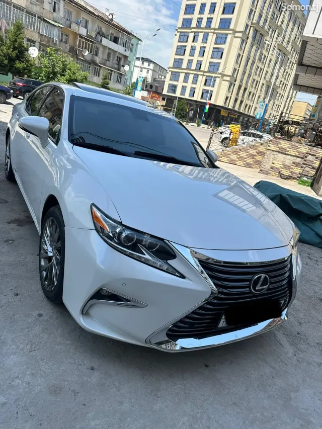 Lexus ES series 2016 · 3.0 AT
