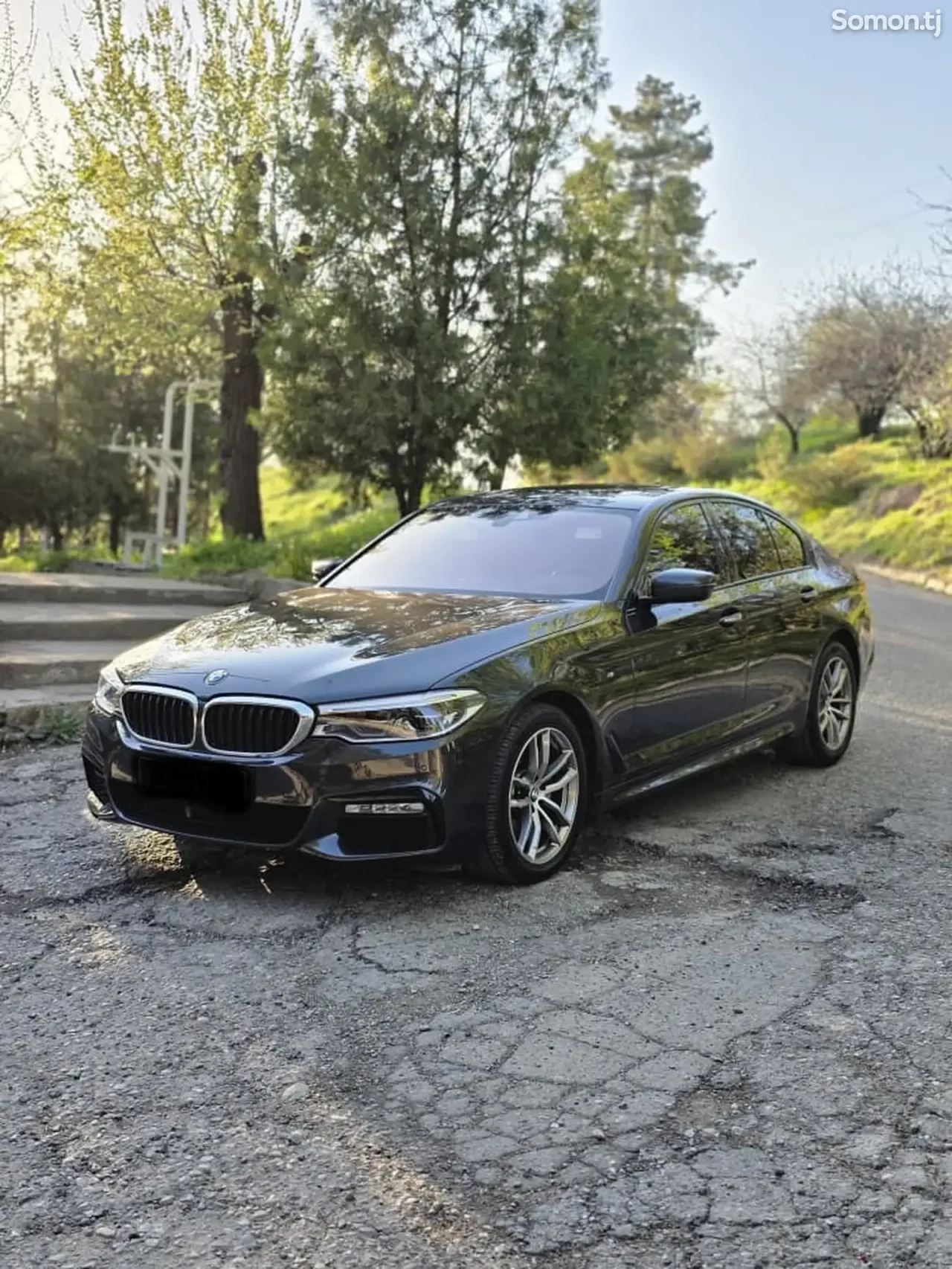 BMW 5 series 2017 · 2.0 AT