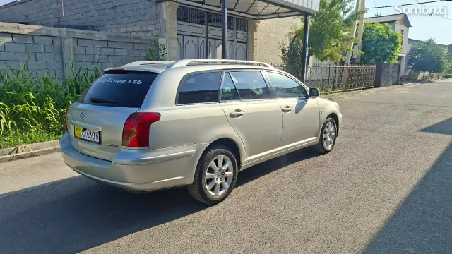 Toyota Avensis 2006 · 1.8 MT