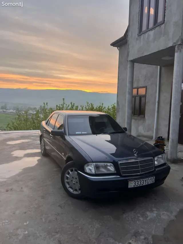 Mercedes-Benz C class 1998 · 2.8 AT