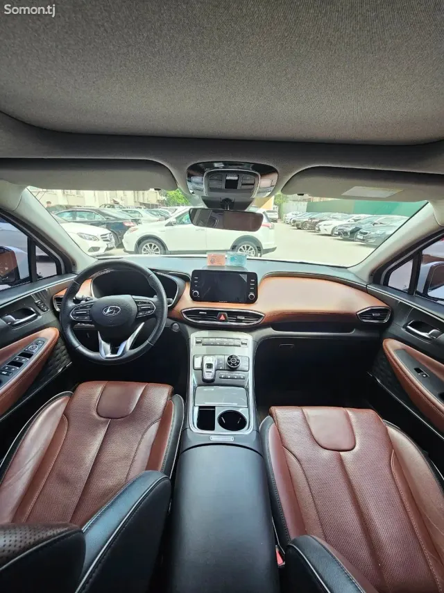 Hyundai Santa Fe 2023 · 3.5 AT