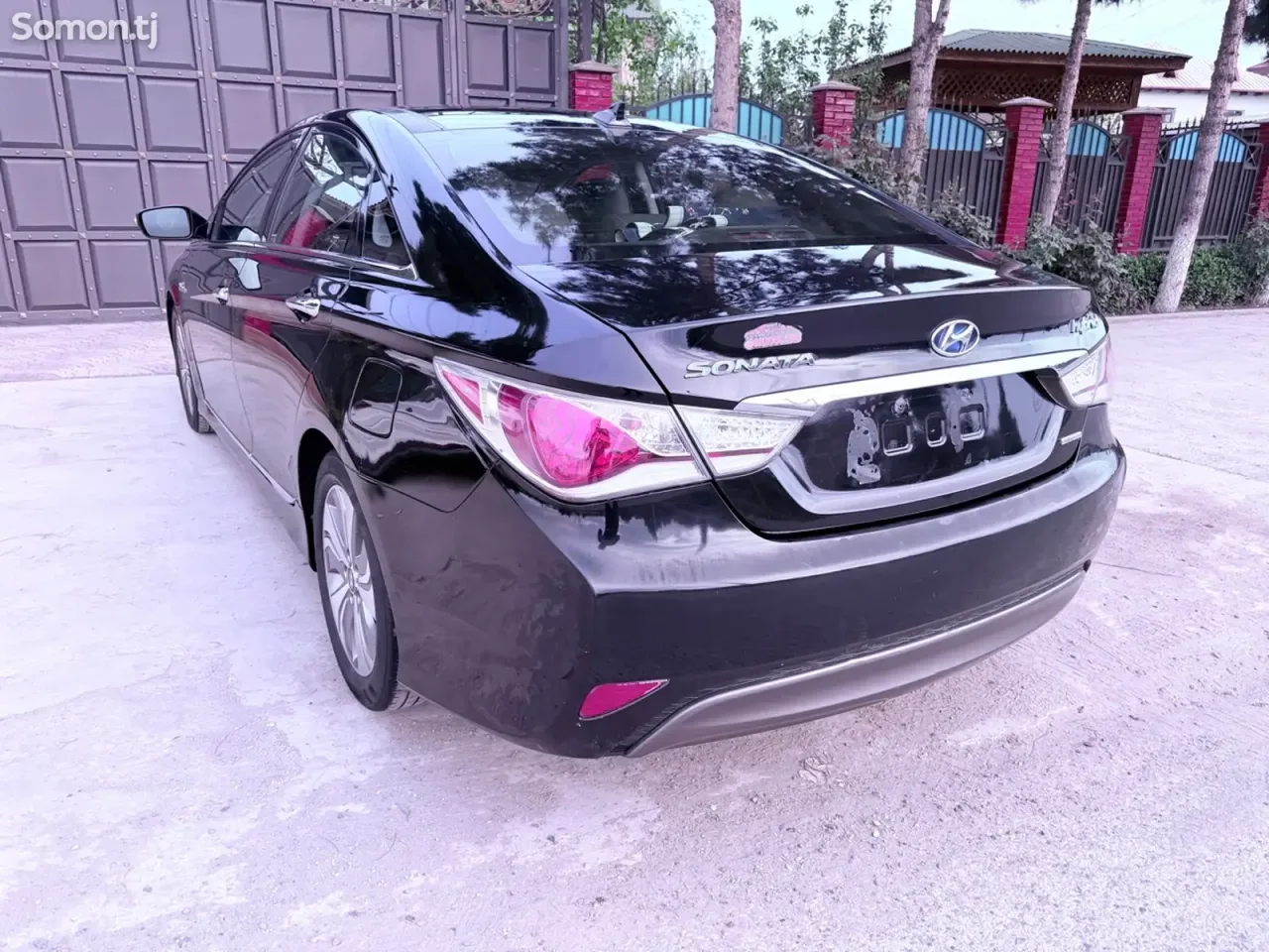 Hyundai Sonata 2014 · 2.4 AT
