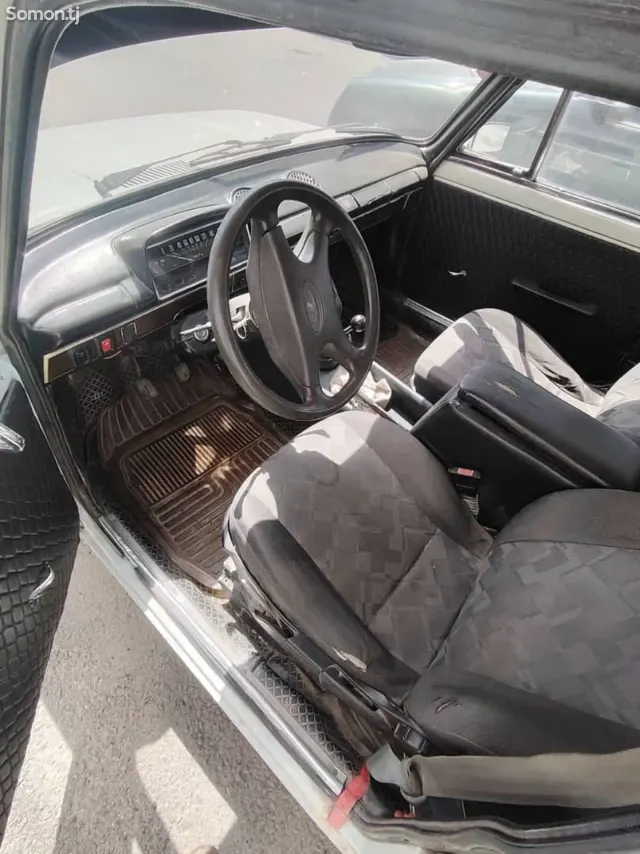Lada (ВАЗ) 2101 1986 · 1.5 MT