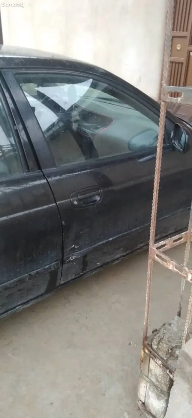 Daewoo Leganza 1999 · 1.8 MT